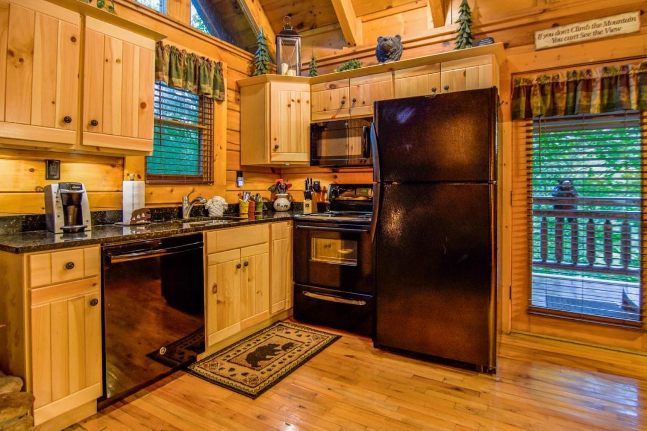 Beary Cozy Cabin Сивиървил Екстериор снимка